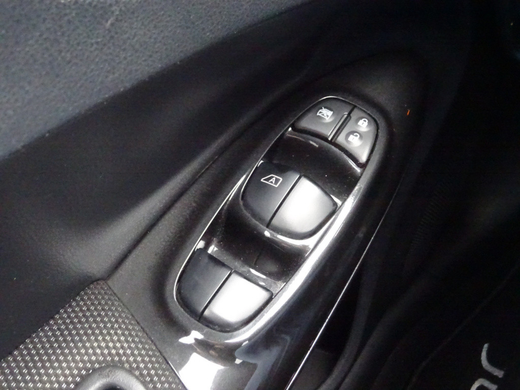 Nissan Juke 1.2 dig-t s/s connect edition climate / navi / elektr. ramen / 