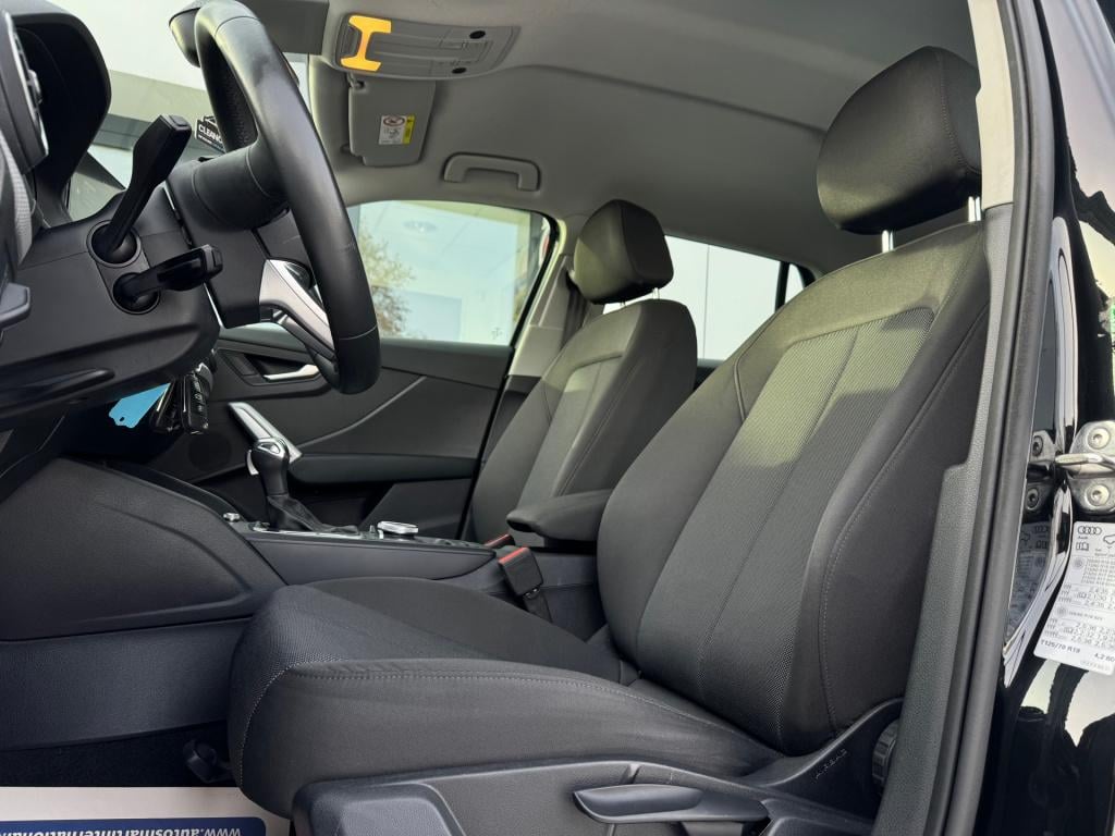 Audi Q2 1.5 tfsi *s edition . virtual * camera * black pack