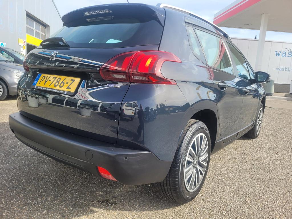 Peugeot 2008 1.2 puretech blue lion carplay