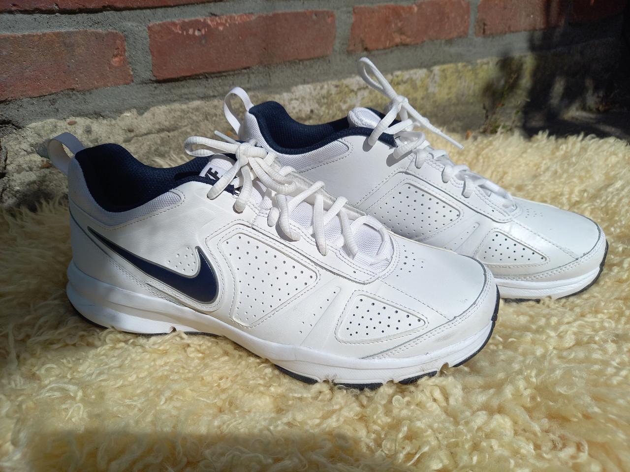 Nike sportschoenen- nieuw