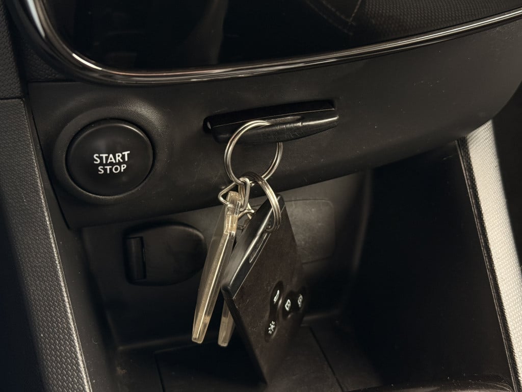 Renault Clio estate 0.9 tce expression | cruise control | bluetooth telefoo