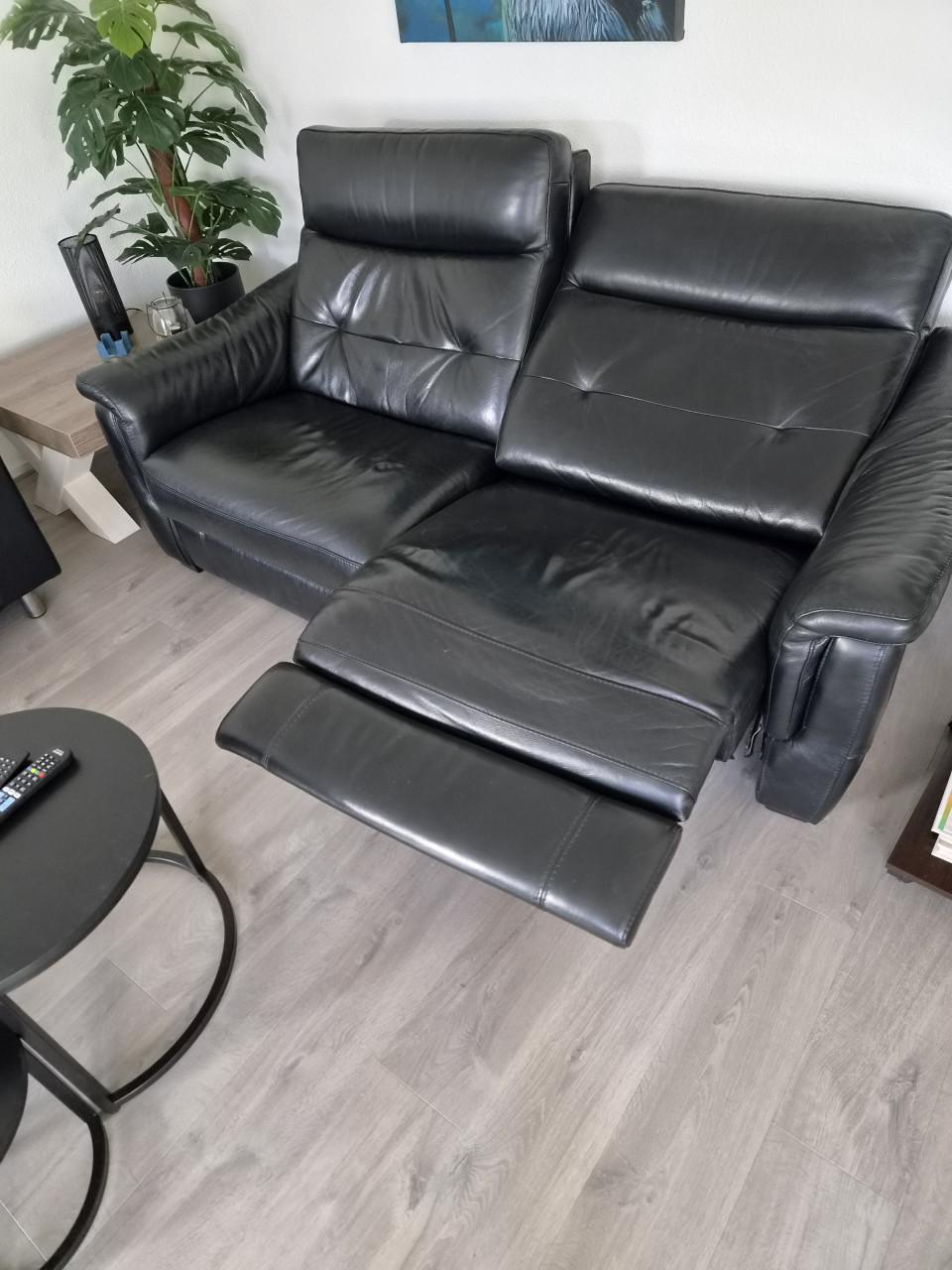 2 zits lederen elektrische relaxbank met usb.