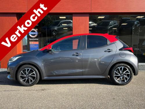 Toyota Yaris 1.5 hybrid tokyo spirit | navi | cruise | climate