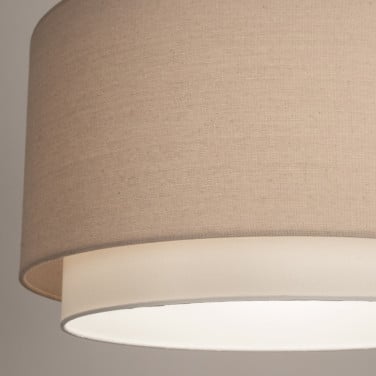 Beige hanglamp met ronde kap en beige stof