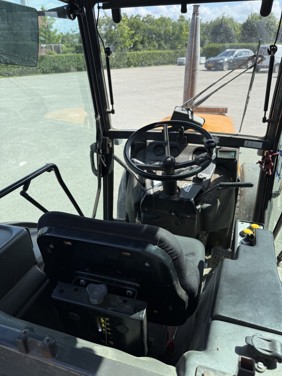 Smalspoor (fruitteelt) Renault Dionis 130