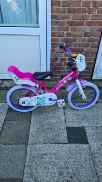 Mooi meisjes fietsje 16 inch- 5 tot 7 jaar-trap rem achter