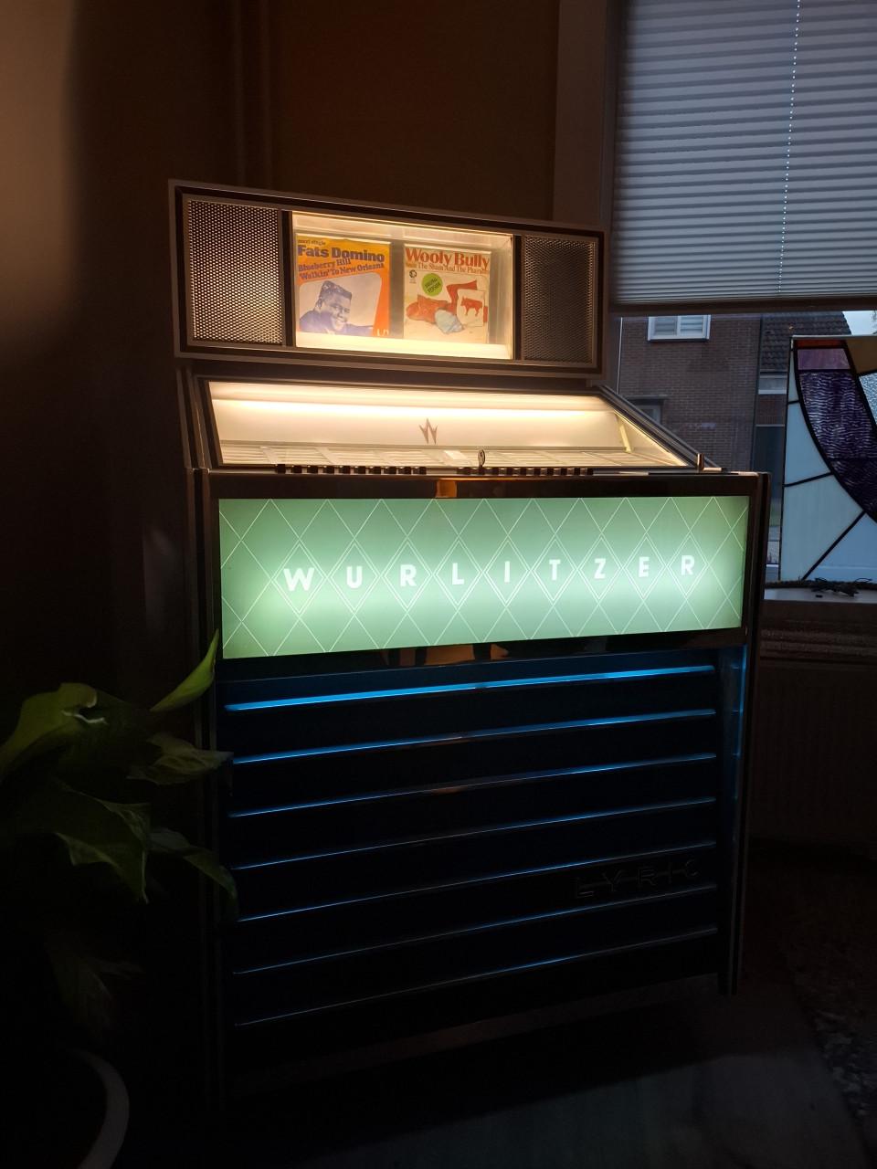 Jukebox Wurlitzer Lyric CL