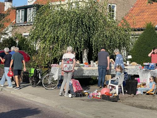 Volop gebruikte fietsen op de rommelroute Wemeldinge Zaterdag 5 Sept