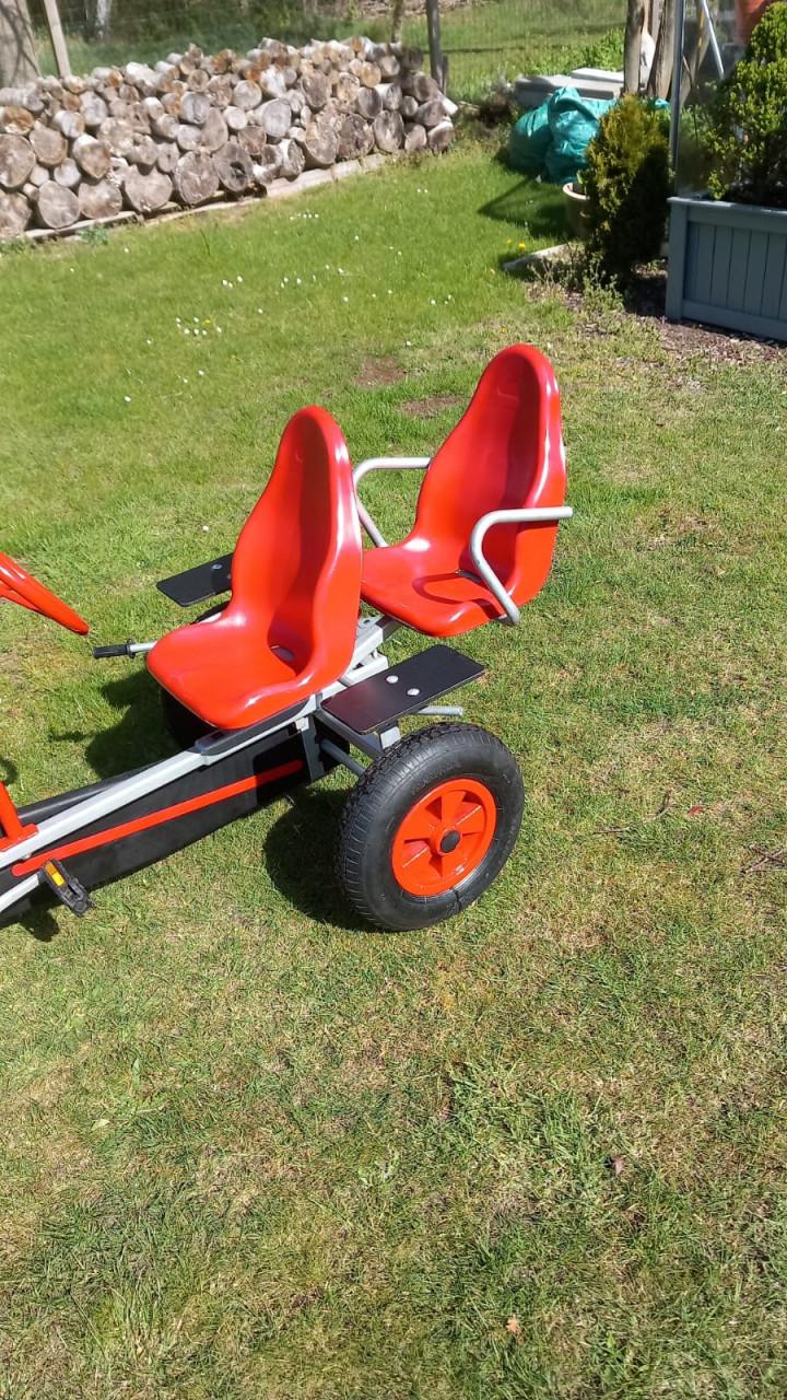 Skelter met aanhanger