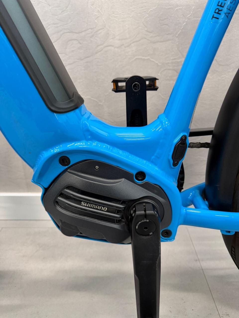 Velo de Ville AES 490 Shimano Middenmotor 500Wh 43CM 4624KM