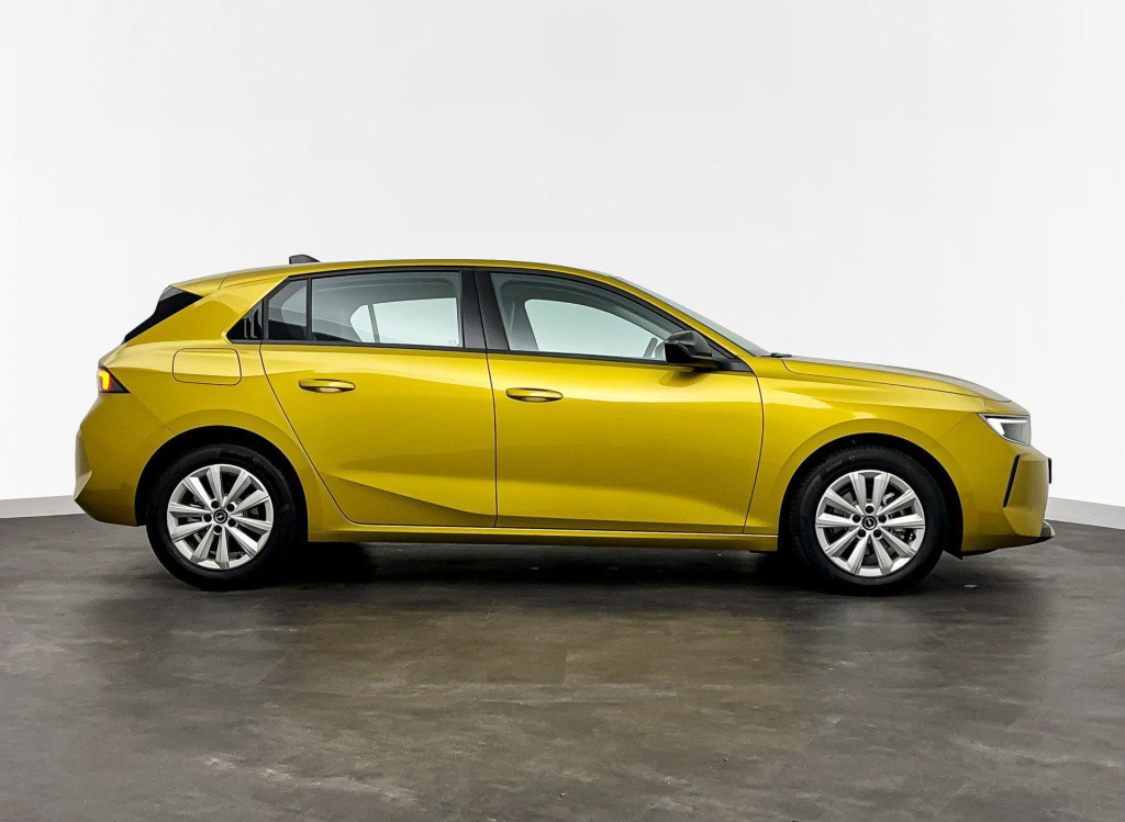 Opel Astra 1.2 level 2 | apple carplay/android auto | climate control | par