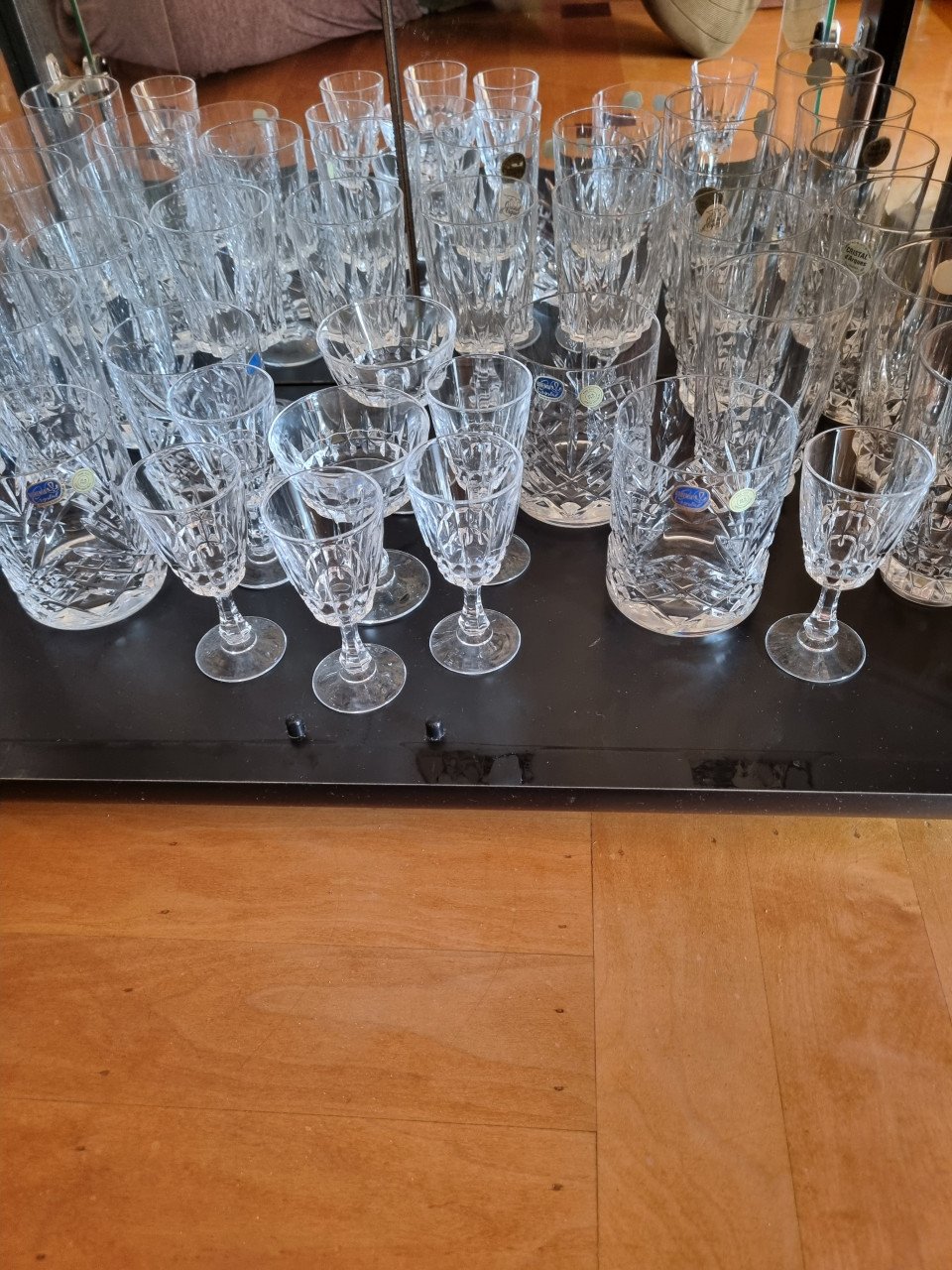 Diverse glazen van kristal (27 delig)