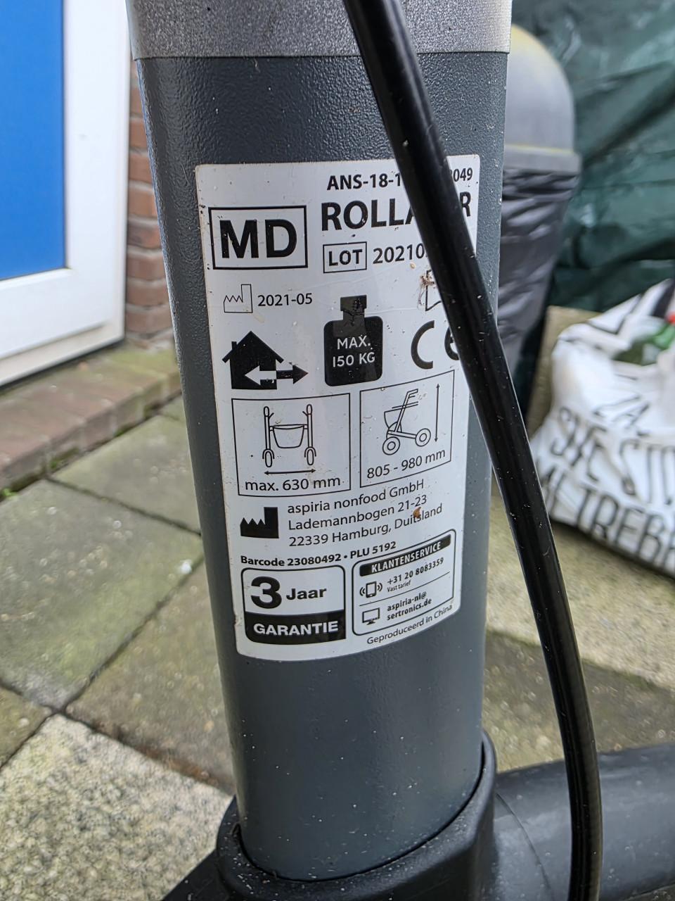 Rollator in goed staat met goed handrem-inklapbaar