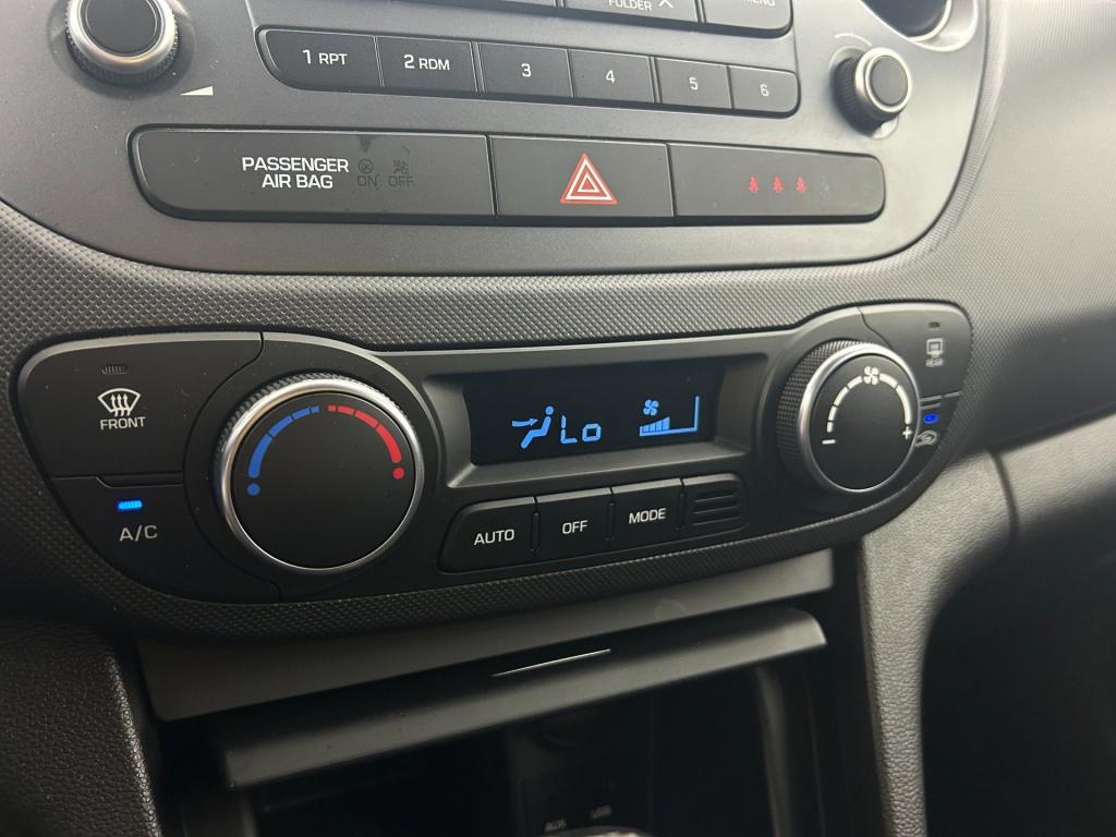 Hyundai I 10 occasion 1.0i i-motion comfort plus | wit | tweedehands hyunda
