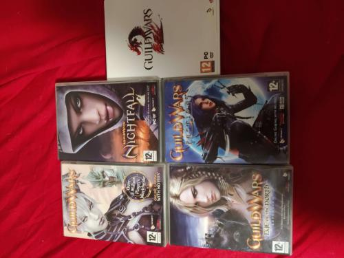 Guild Wars 1 & 2 DVDs (zonder codes)
