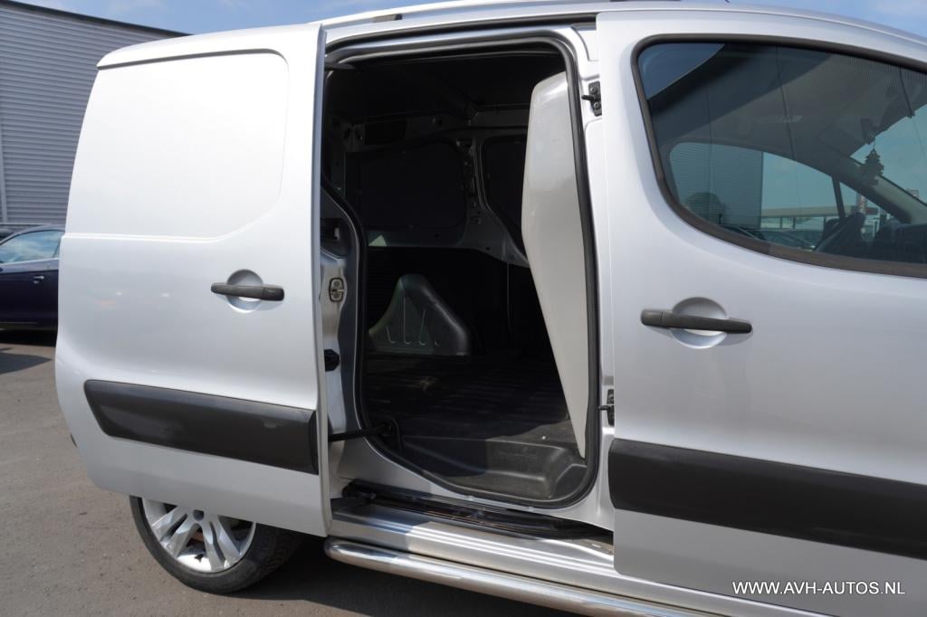 Citroen Berlingo 1.6 vti 500 club , benzine bedrijfswagen!!