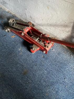 Goede auto krik en auto steunen