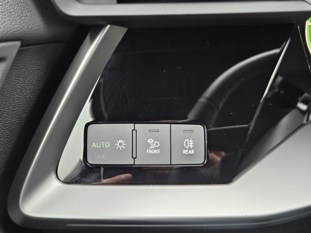 Audi A3 sportback 45 tfsi e s-line competition | b/o | memory