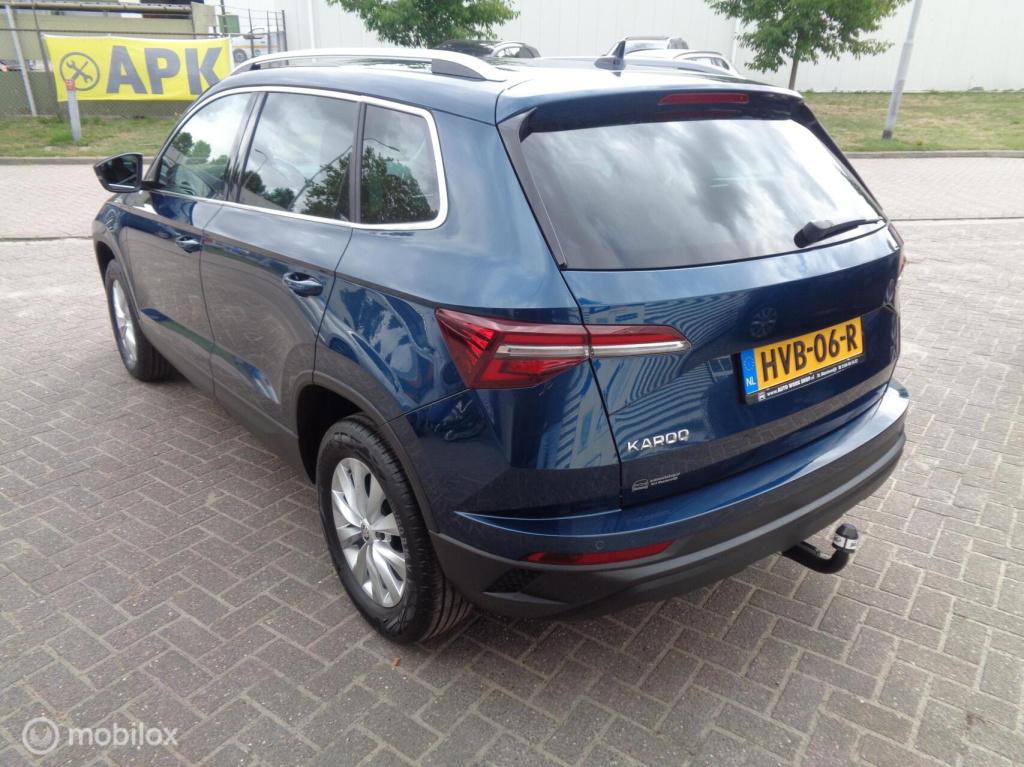 Skoda Karoq 1.0 tsi business edition/airco/stoel+stuur verw/full led/apple 