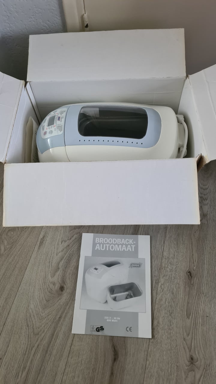 Broodbakautomaat Nieuw in doos merk QUIQQ 850W