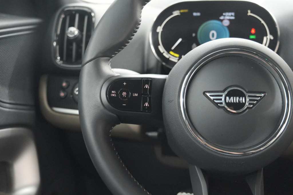 Mini Countryman mini 2.0 cooper s e all4 chili | panoramadak | camera | app