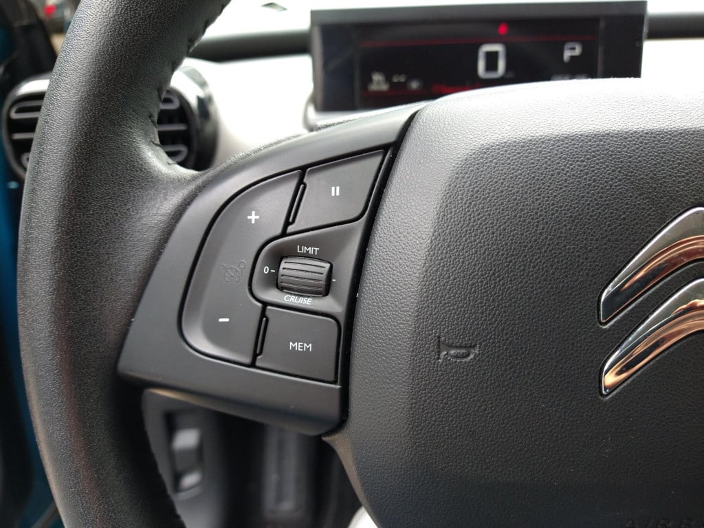 Citroen C4 Cactus 110 feel eat6 automaat navi/clima/lmv