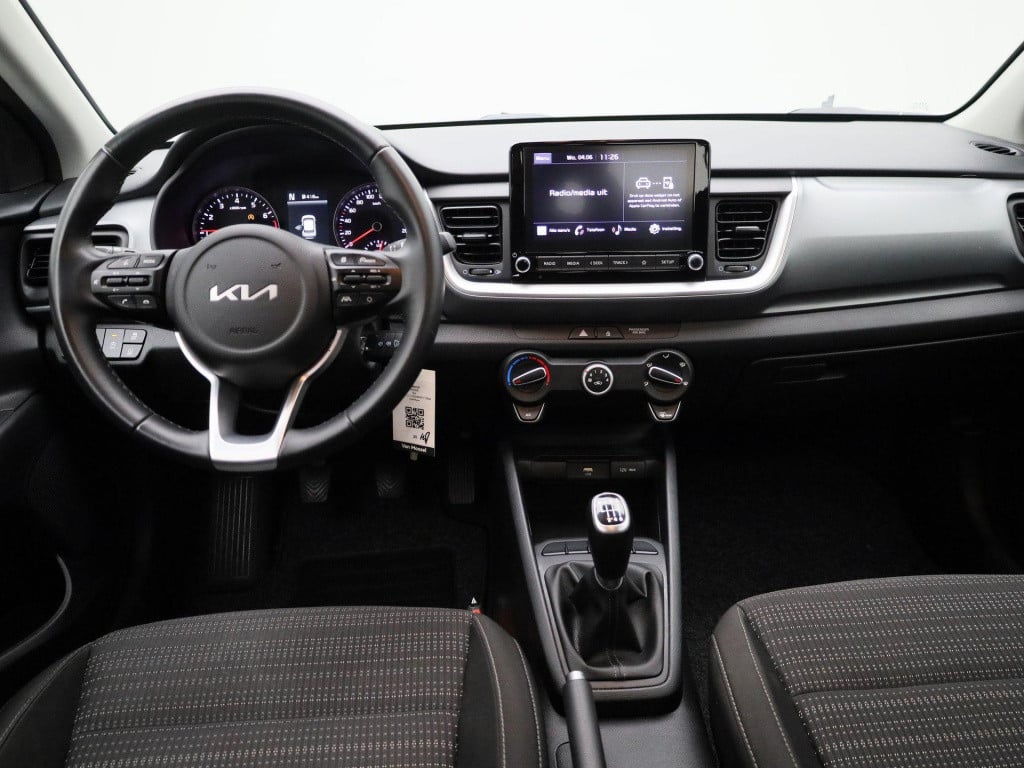 Kia Stonic 1.0 t-gdi mhev dynamicline | camera | dab | apple carplay | airc