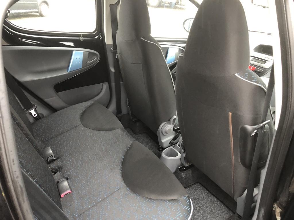 Peugeot 107 1.0-12v urban move 1e eigenaar