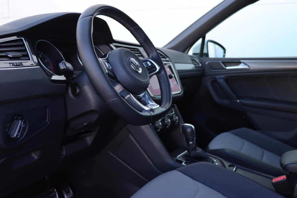 Volkswagen Tiguan 2.0 tsi 4motion highline business r dsg7