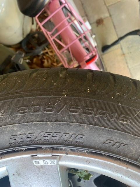 Autobanden met velg BMW