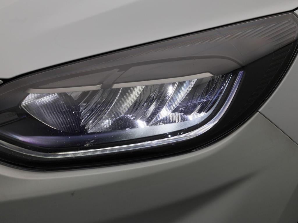 Ford Fiesta 1.0 ecoboost hybrid titanium | parkeer sensoren | cruise contro