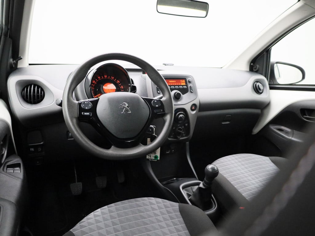 Peugeot 108 1.0 e-vti active | lage km stand! | bluetooth | airco | dab |