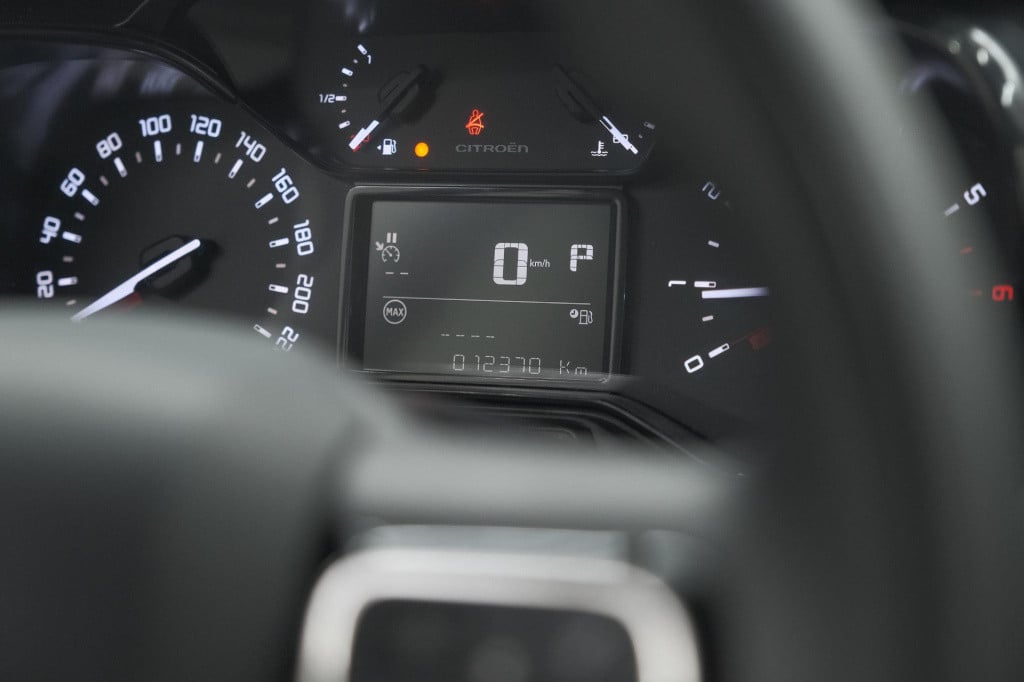 Citroen C3 puretech 110 eat6 max | apple carplay | parkeersensoren | climat