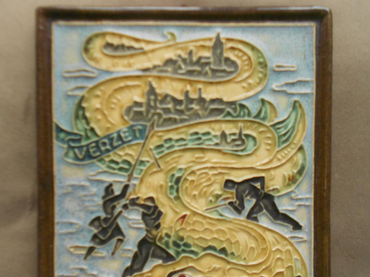 Verzets gedenk tegel ww2 den vaderlant ghetrouwe 1940 1945