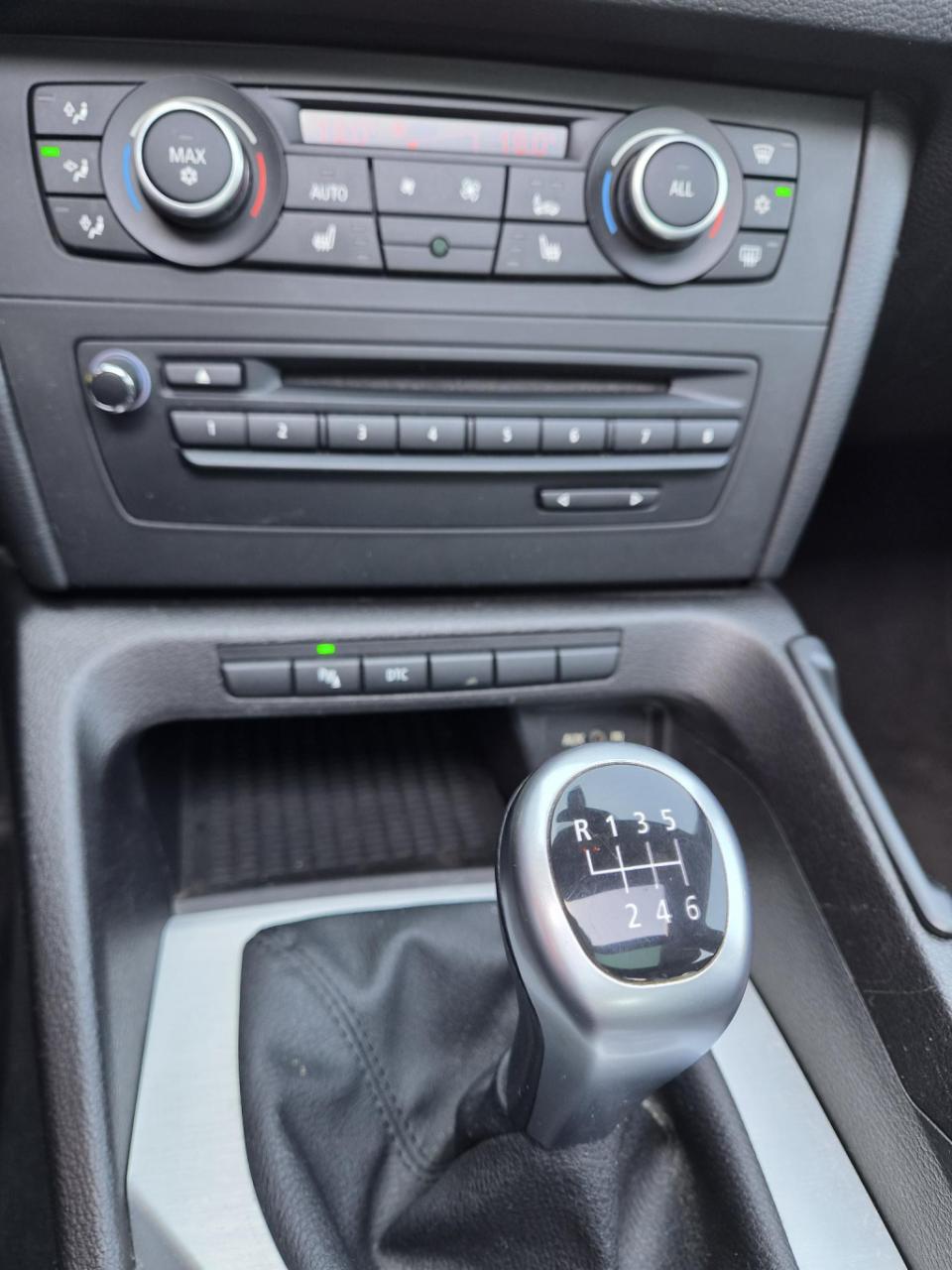 BMW X1 sdrive18i executive