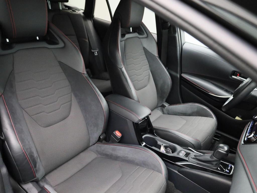 Toyota Corolla Touring Sports 1.8 hybrid executive | automaat | stoel verwa