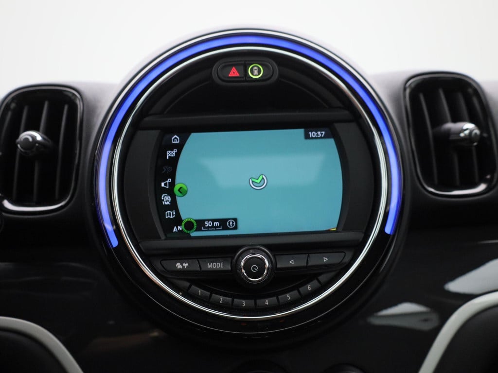 Mini Countryman 1.5 cooper all4 pepper | automaat | navigatie | panoramadak