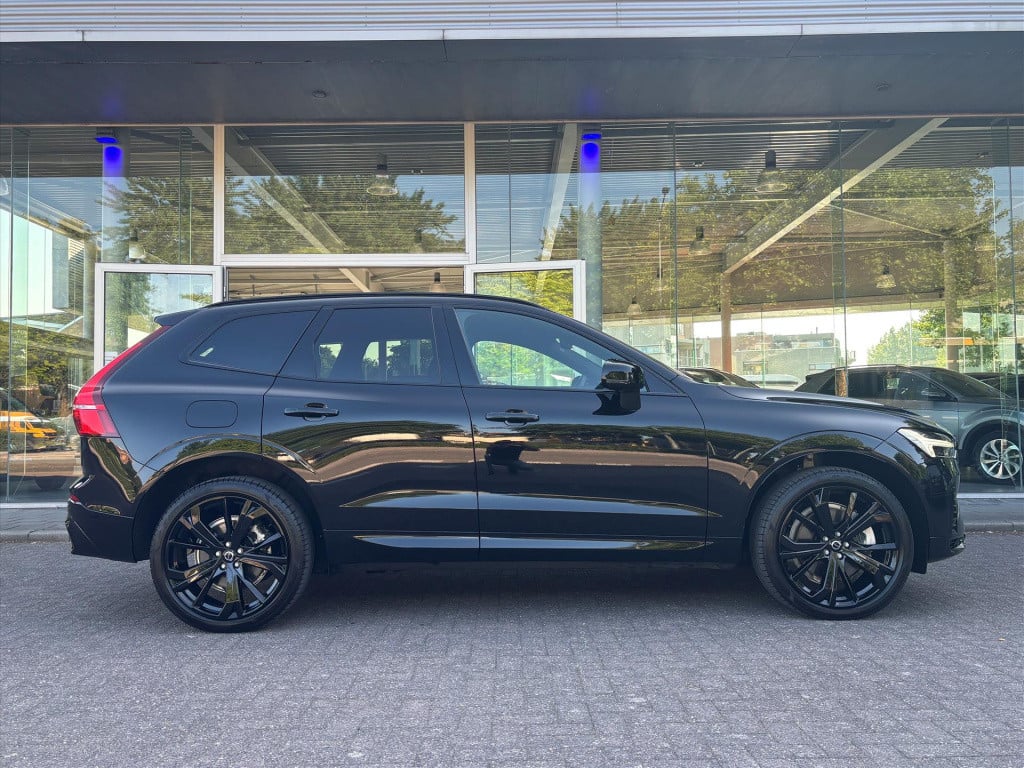 Volvo XC60 t6 plug-in hybrid 398pk aut awd ultimate dark| leder| harman kar