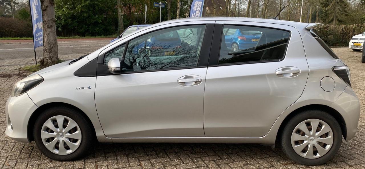 Toyota Yaris Hybride | Automaat | Eerste eigenaar | Airco | NAP en Historie