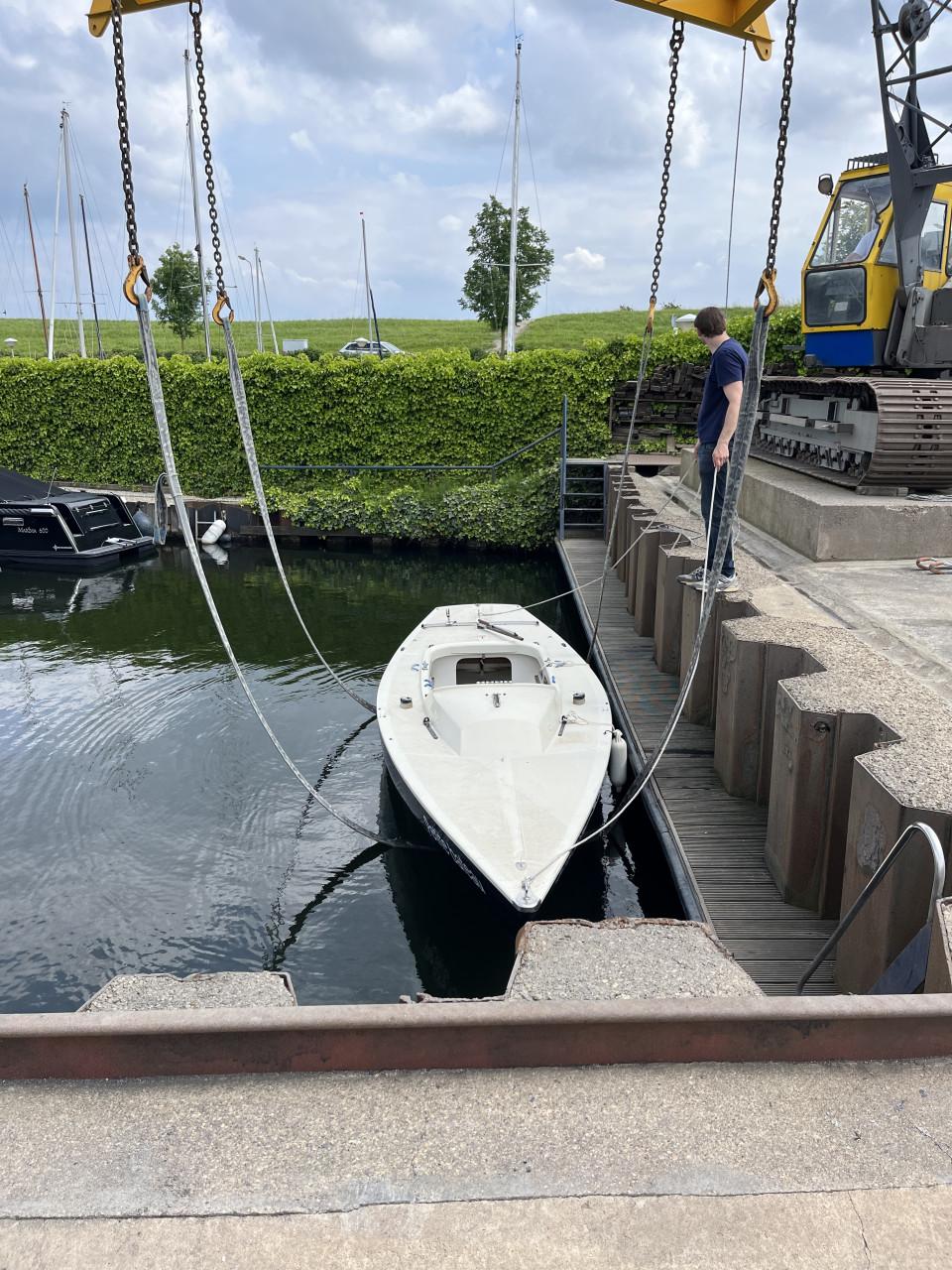 Te koop: Yngling zeilboot (1978) – volledig opgeknapt, klaar voor gebruik