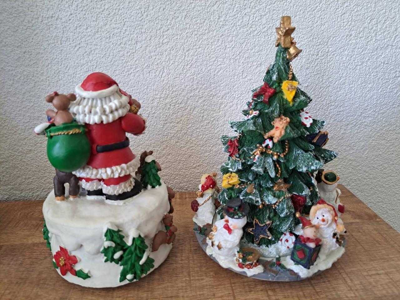 🎄  2 kerst muziekdoosjes