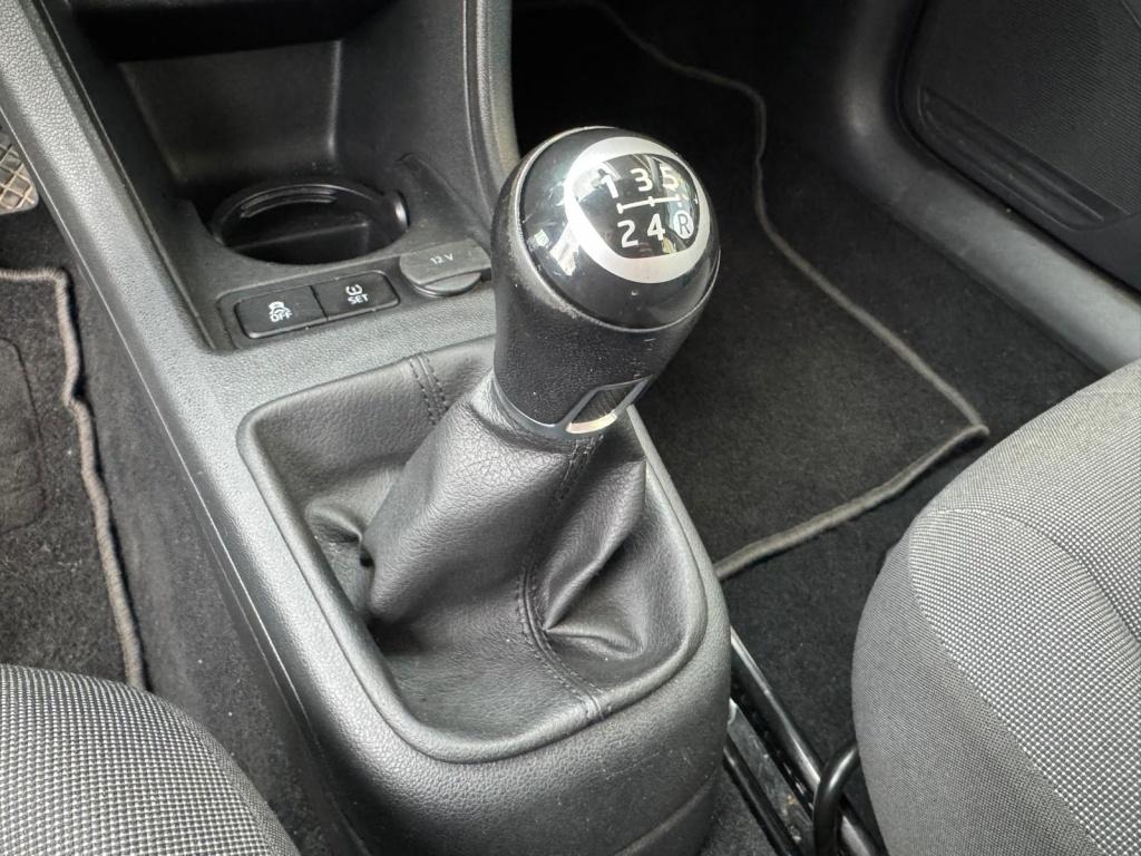 Volkswagen UP! 1.0 - stoelverwarming