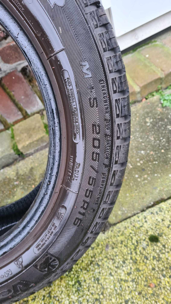 2X autobanden GOD YEAR  All Season- profiel 5 +-6mm-205X55 R16