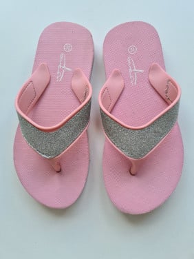 Roze / zilver teenslippers van Blue Fin  Maat 31