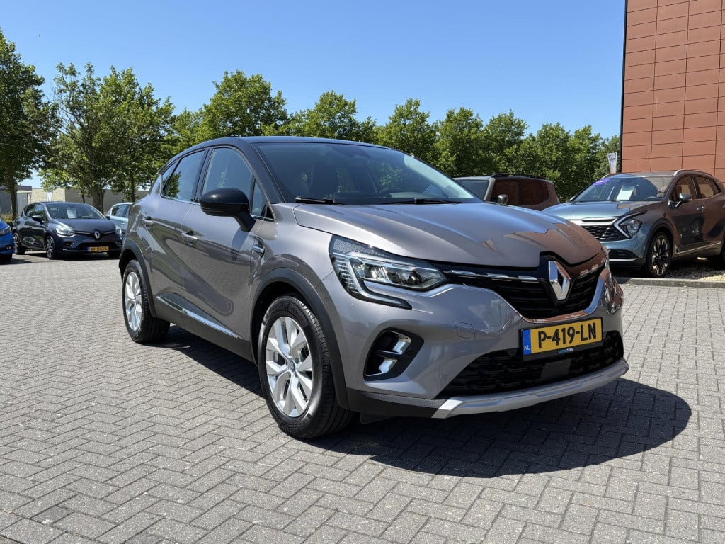 Renault Captur 1.6 e-tech plug-in hybrid 160 intens