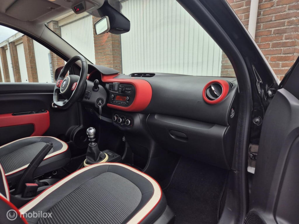 Renault Twingo 0.9 tce dynamique / cruisecontrol / parkeersensoren / airco