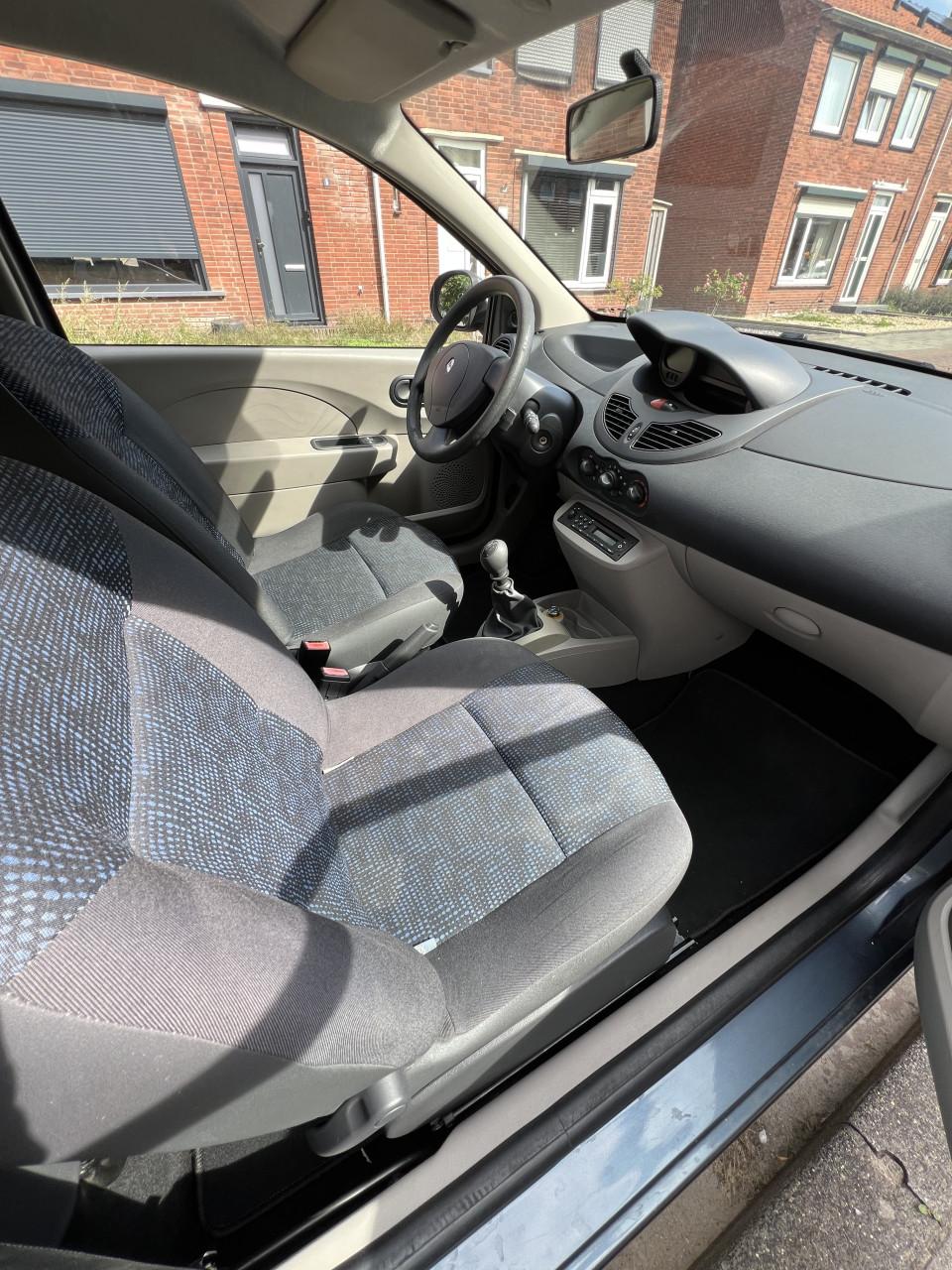 Renault Twingo 1.2 - 2009 - 165.000 km