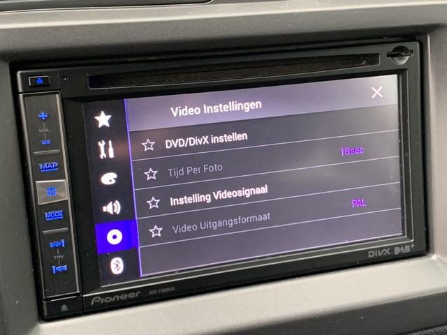 Kia Rio 1.2 cvvt navi | clima | cruise | parkeersensoren | trekhaak | nap e