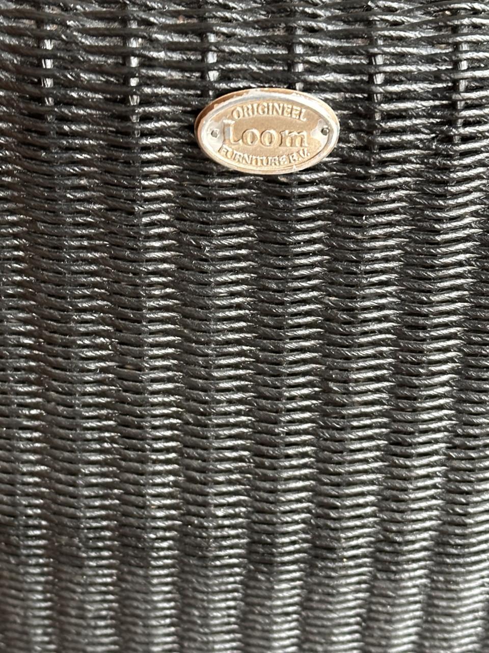 Te koop echte LOOM 6 stoelen z.g.a.n. zwart met rvs