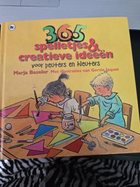 Boek: 365 spelletjes en creatieve ideeën 2006 volledige herziene druk